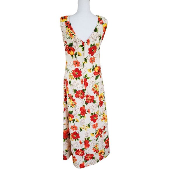 Vintage 70s Floral sleeveless maxi dress with low V neck - Picture 4 of 8